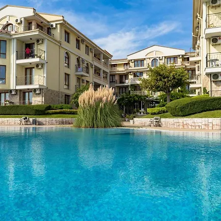 Apartment Royal Bay - Private - Bsr - 1